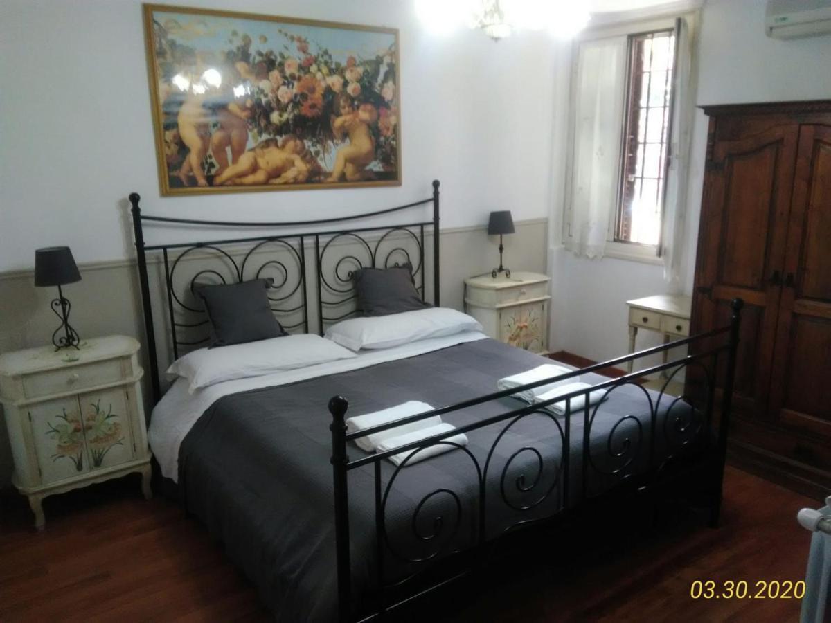 I Gerani Rossi Hotel Róma Kültér fotó